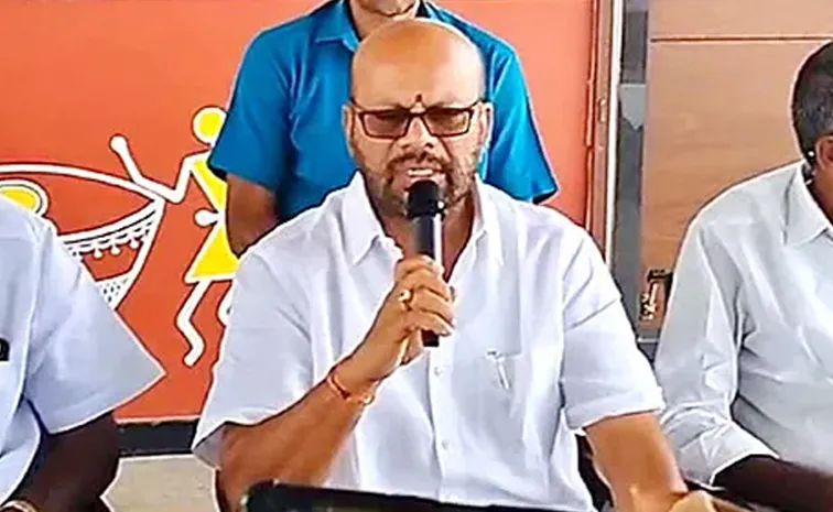 జనసేన నేతపై పిఠాపురం వర్మ సంచలన ఆరోపణలు